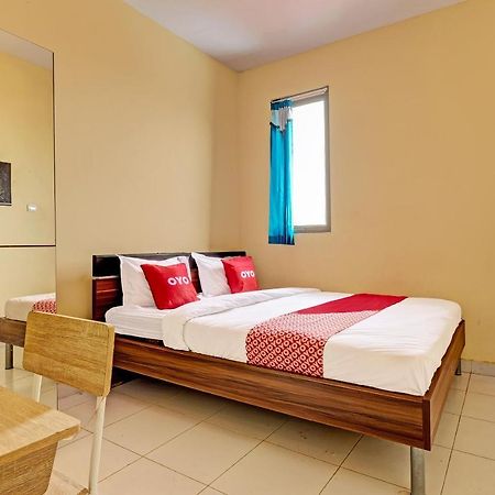Oyo 91532 Malioboro Guesthouse Jogyakarta Zewnętrze zdjęcie