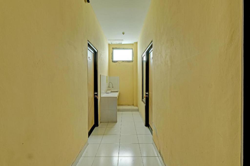 Oyo 91532 Malioboro Guesthouse Jogyakarta Zewnętrze zdjęcie